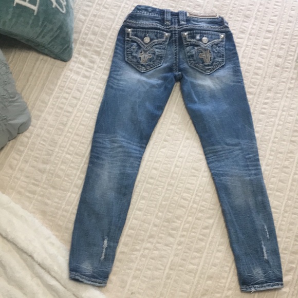 23 Rock Revival Aliana super distressed jeans - Picture 2 of 7